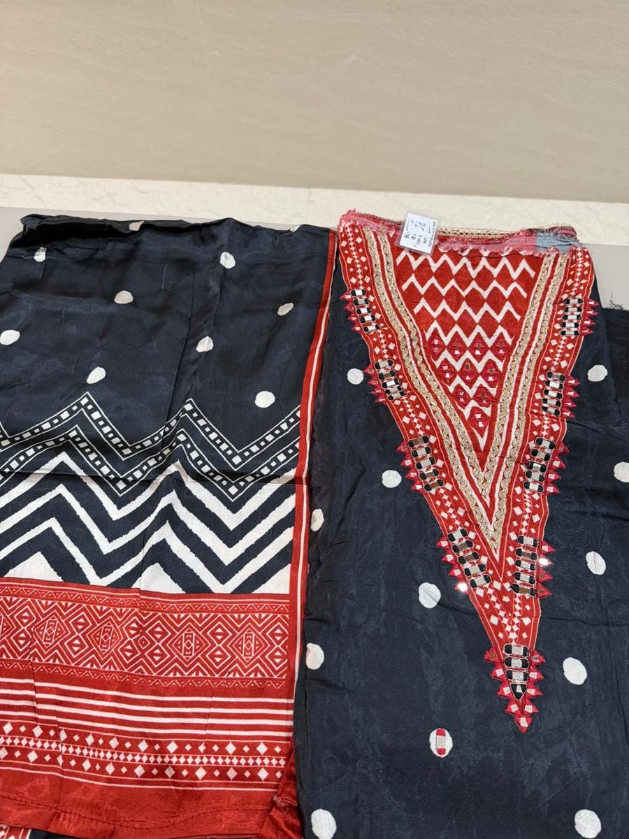 Readymade printed suit with mirror work